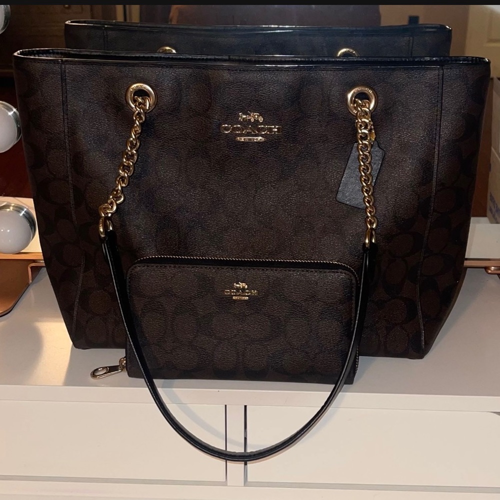 Coach Cammie Chain Tote